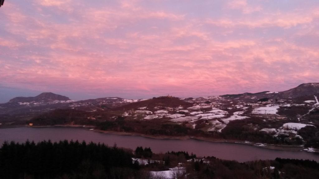 Castel di Casio B&B Borgo Massovrana المظهر الخارجي الصورة
