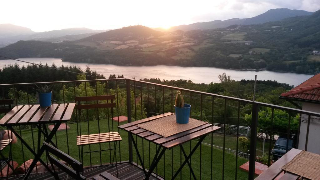 Castel di Casio B&B Borgo Massovrana المظهر الخارجي الصورة