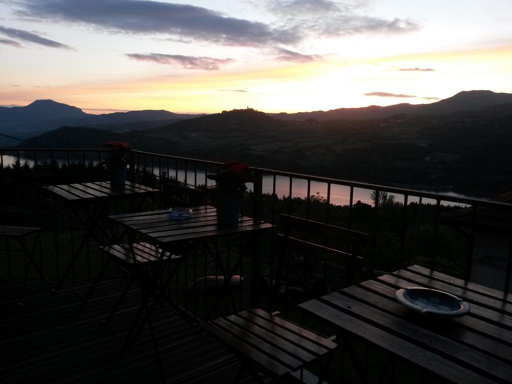 Castel di Casio B&B Borgo Massovrana المظهر الخارجي الصورة